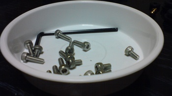 Cap screws.JPG