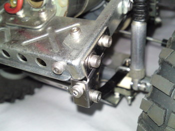 Chassis w.cap screws.JPG